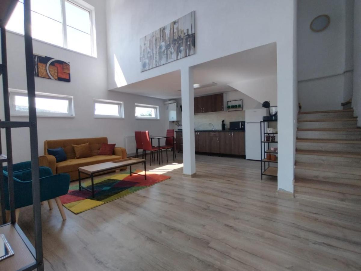 Apartament Alyosha ซิวิโชอารา ภายนอก รูปภาพ