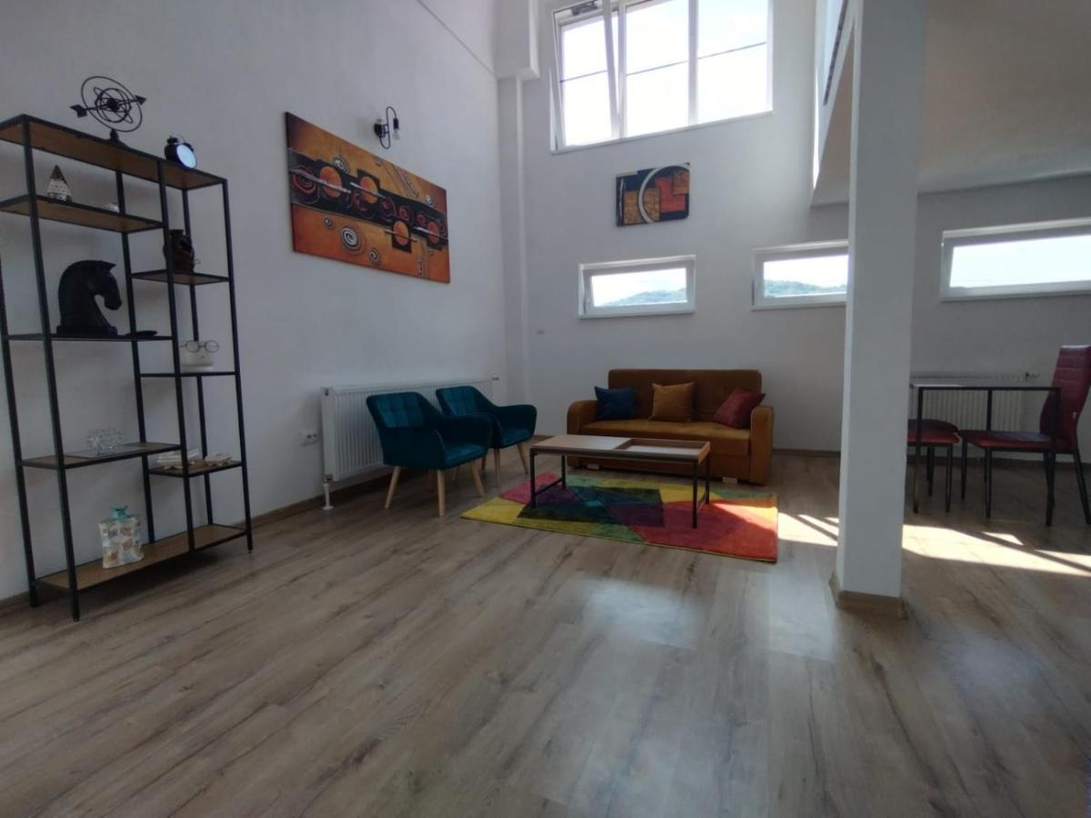 Apartament Alyosha ซิวิโชอารา ภายนอก รูปภาพ