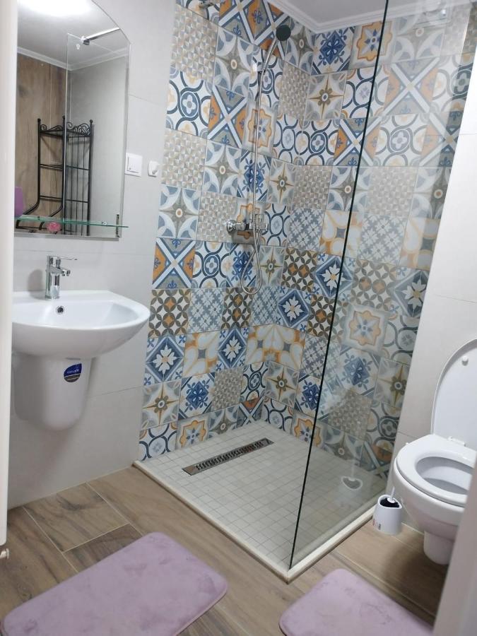 Apartament Alyosha ซิวิโชอารา ภายนอก รูปภาพ