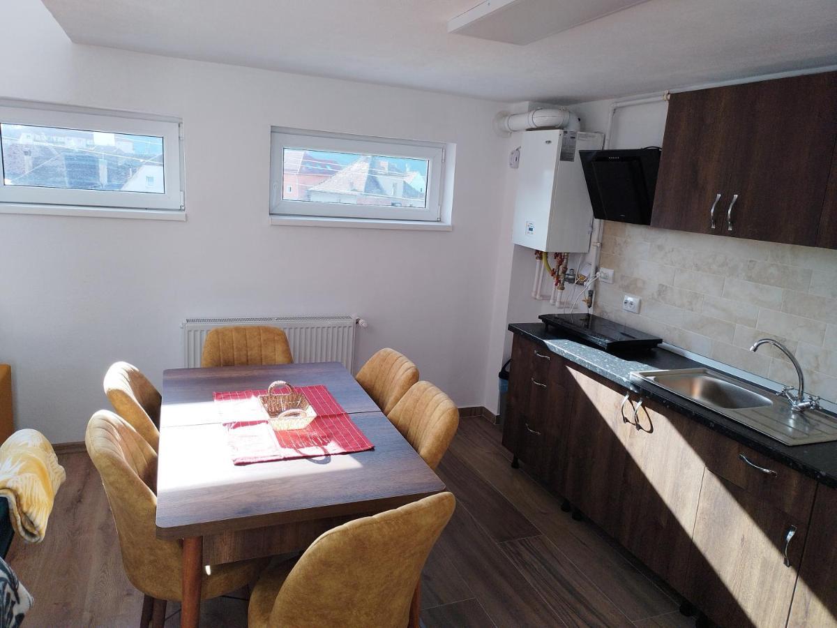 Apartament Alyosha ซิวิโชอารา ภายนอก รูปภาพ