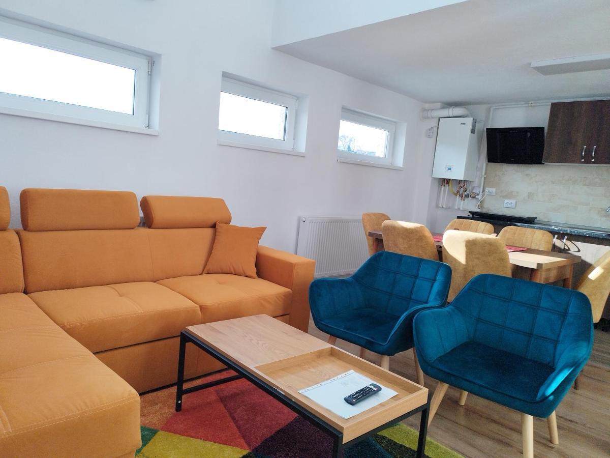 Apartament Alyosha ซิวิโชอารา ภายนอก รูปภาพ